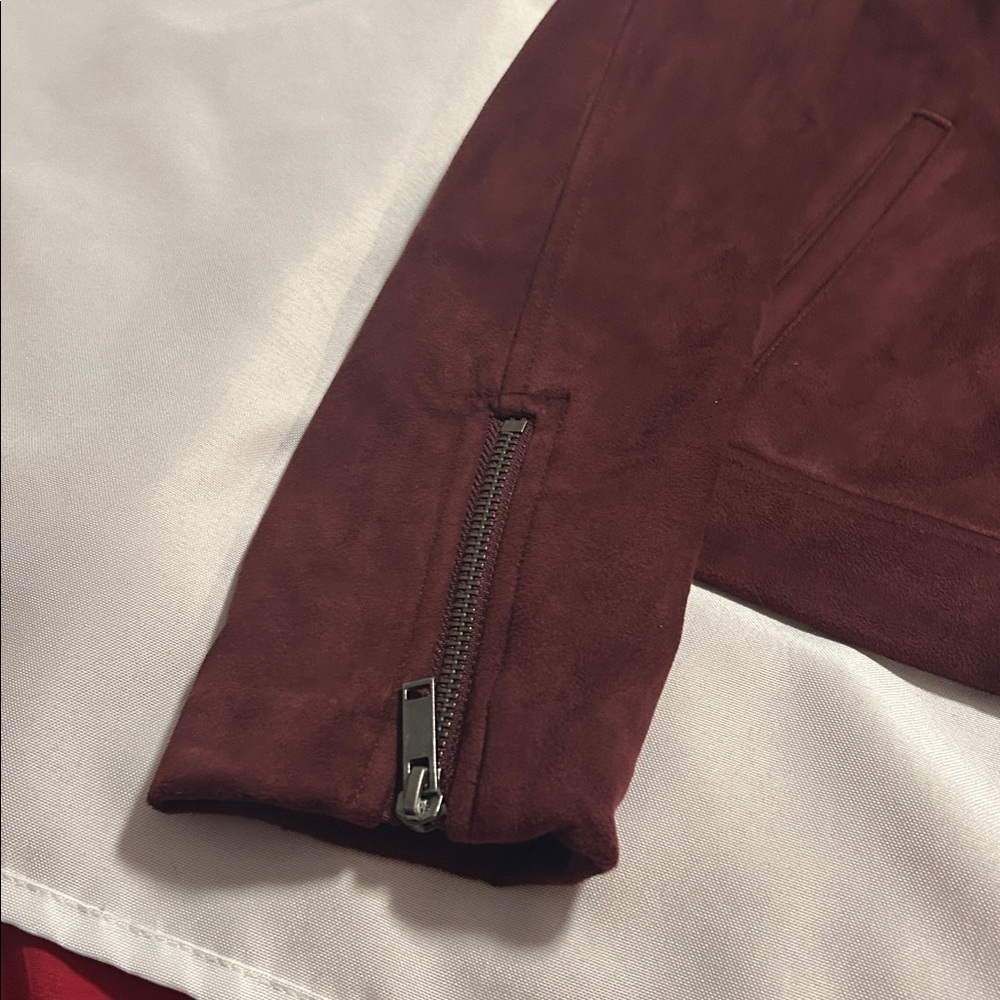 Old navy suede jacket - Picture 4 of 16